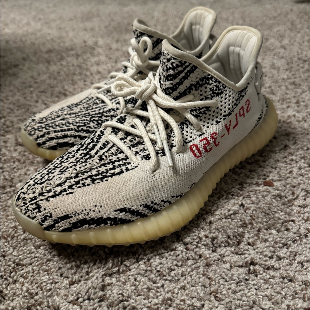 Adidas Zebra Yeezy Boost 350 V2